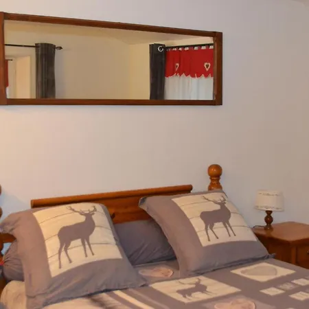 A La Fontaine Fleurie 88 招待所 Fremifontaine