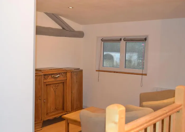 招待所 A La Fontaine Fleurie 88 3*